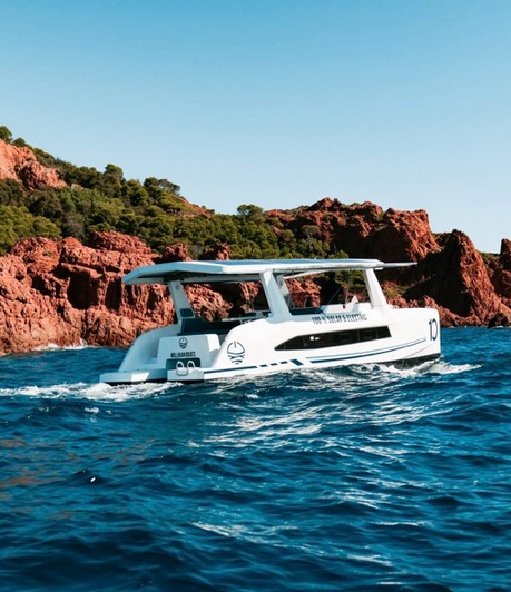 Bateau vue latérale